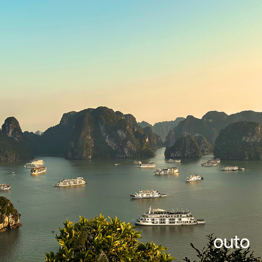 北越龍龍冒險 ft. 河內老城 & 越共皮卡陸龍灣 & 下龍灣 6 日 - 含稅簽網卡