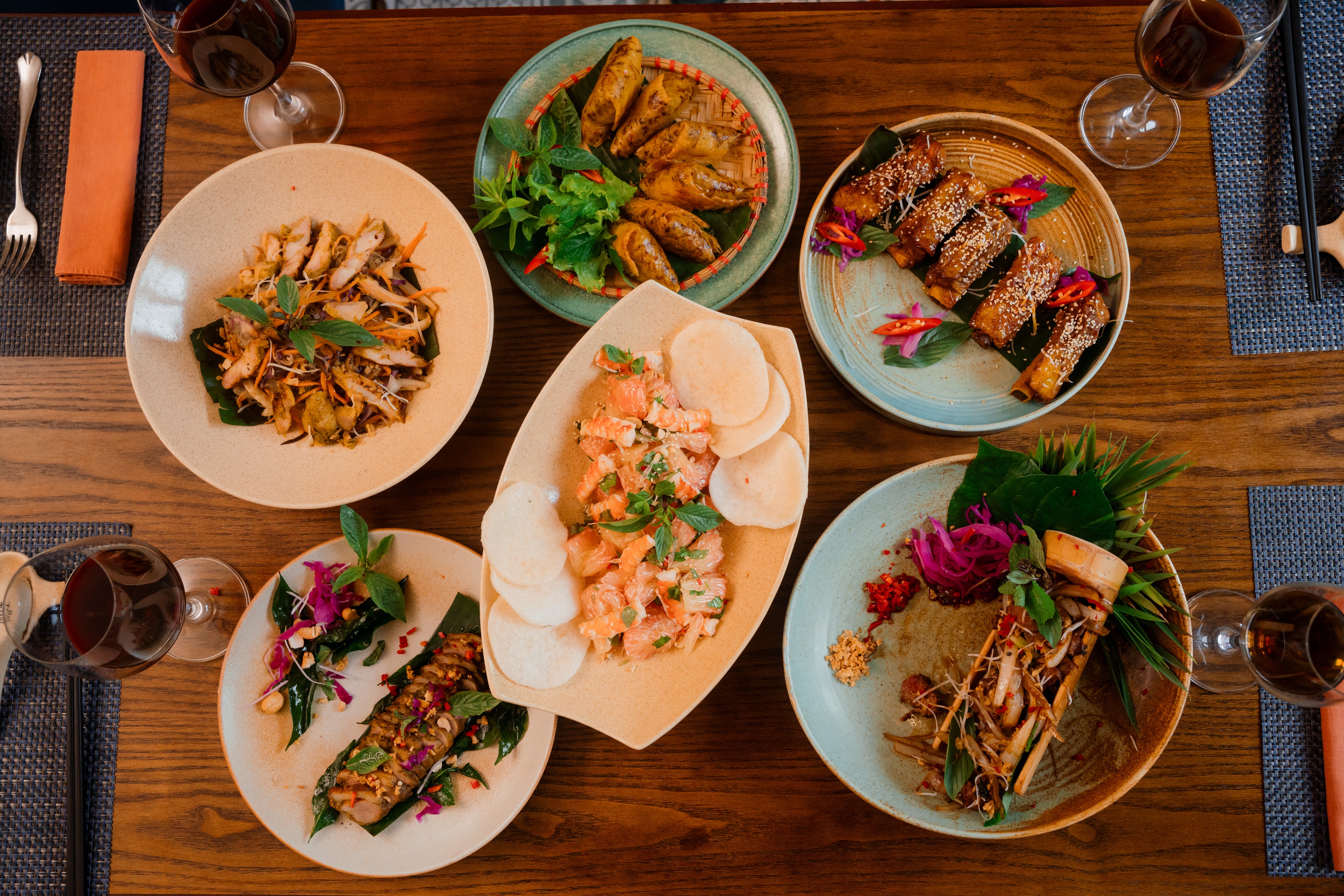 Day 1:越南經典料理晚餐(Quan An Ngon)