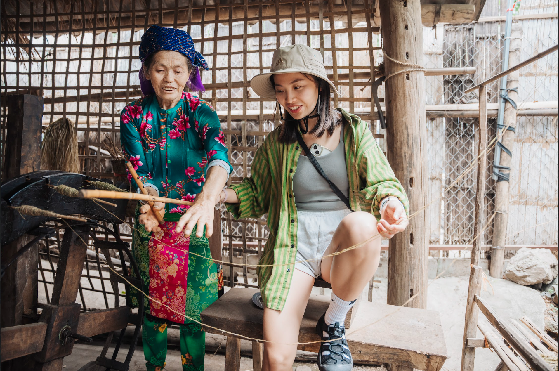 赫蒙族亞麻製作坊 - 少數民族村落