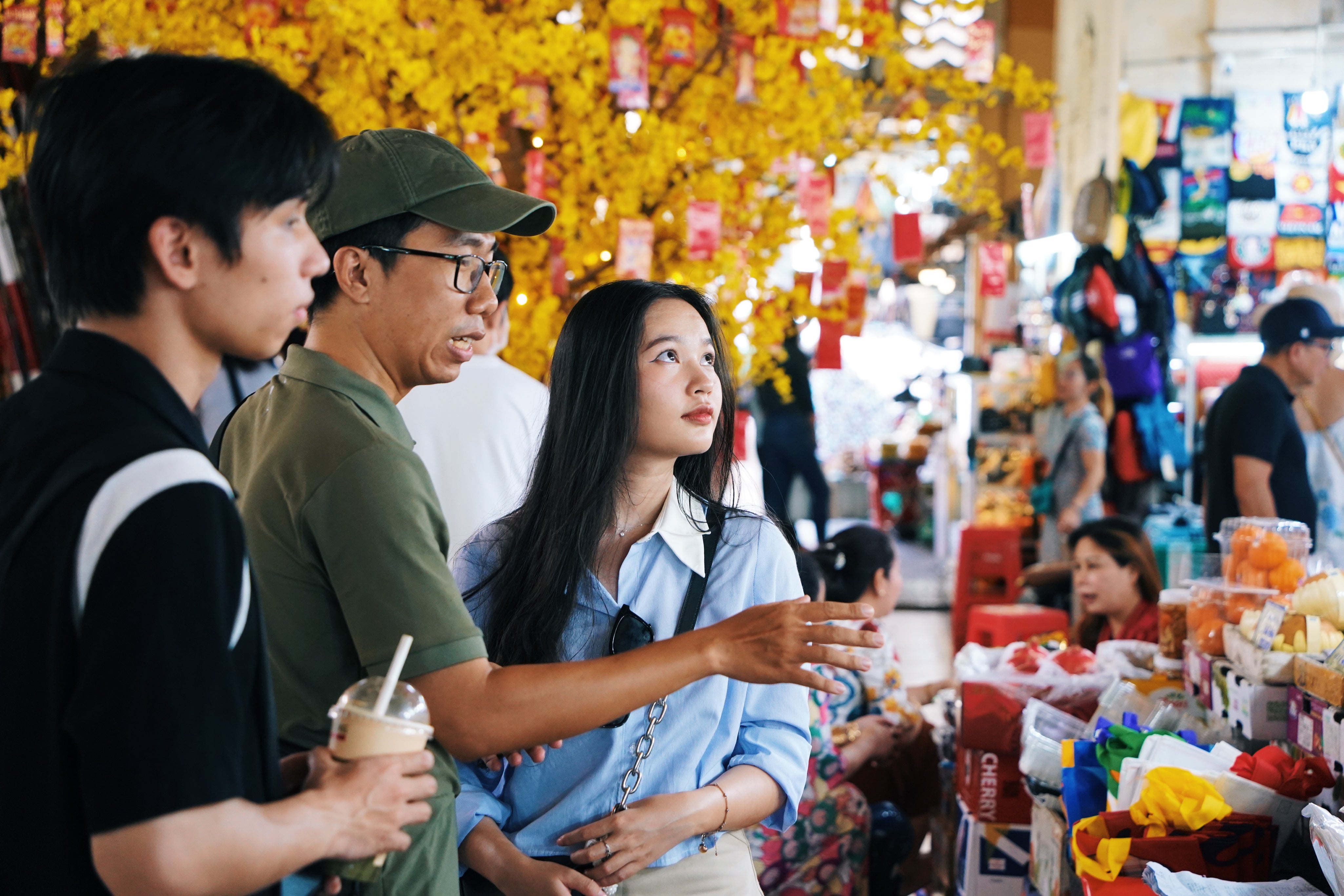 South_Vietnam_Ho_Chi_Minh_City_Ben_Thanh_Market.jpg
