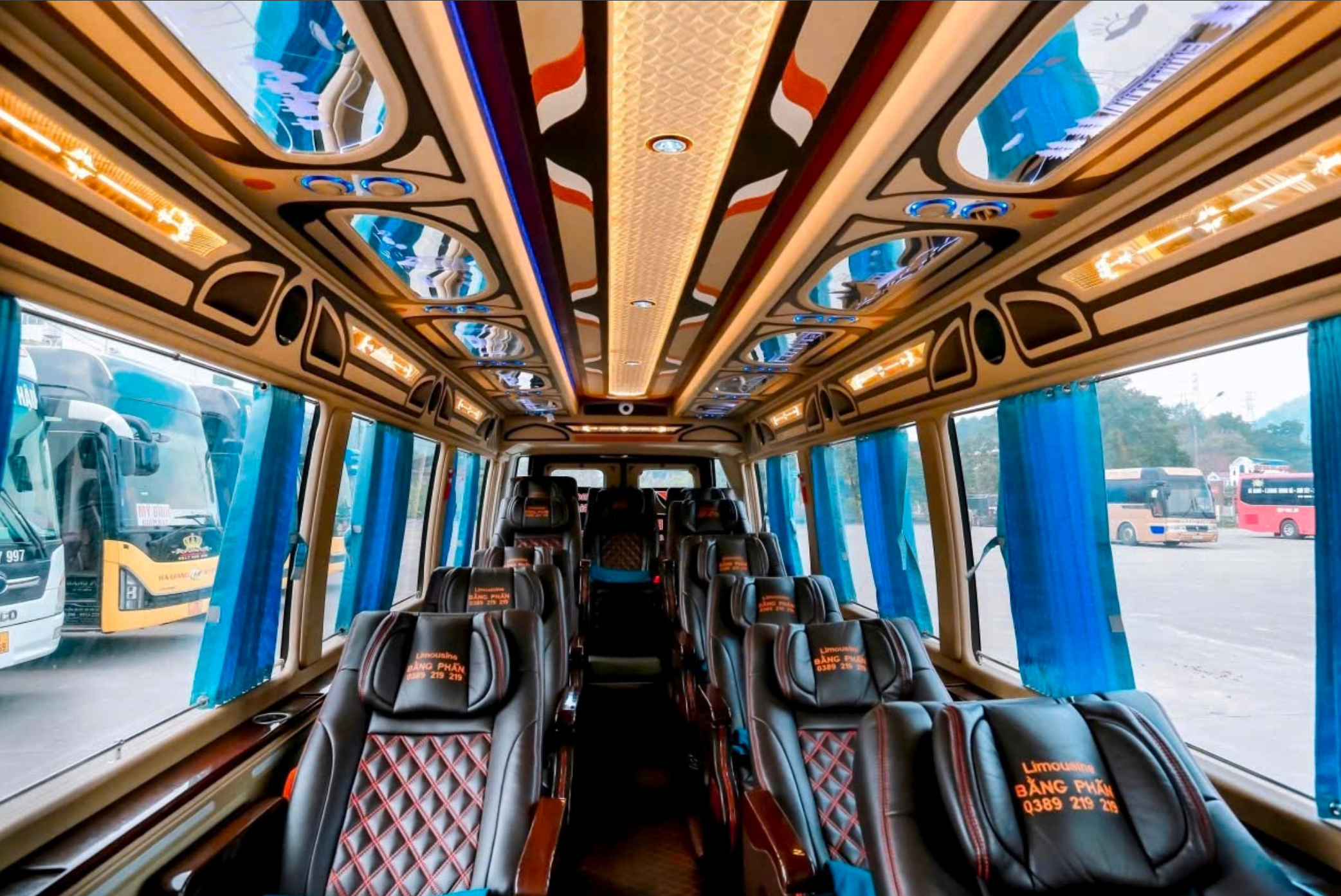 高平-河內高級豪華中巴,沙發椅坐好坐滿回程