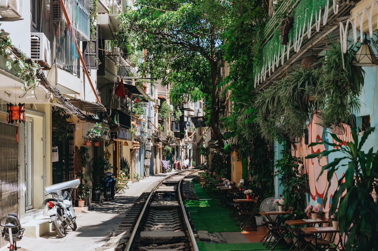 河內火車街景色