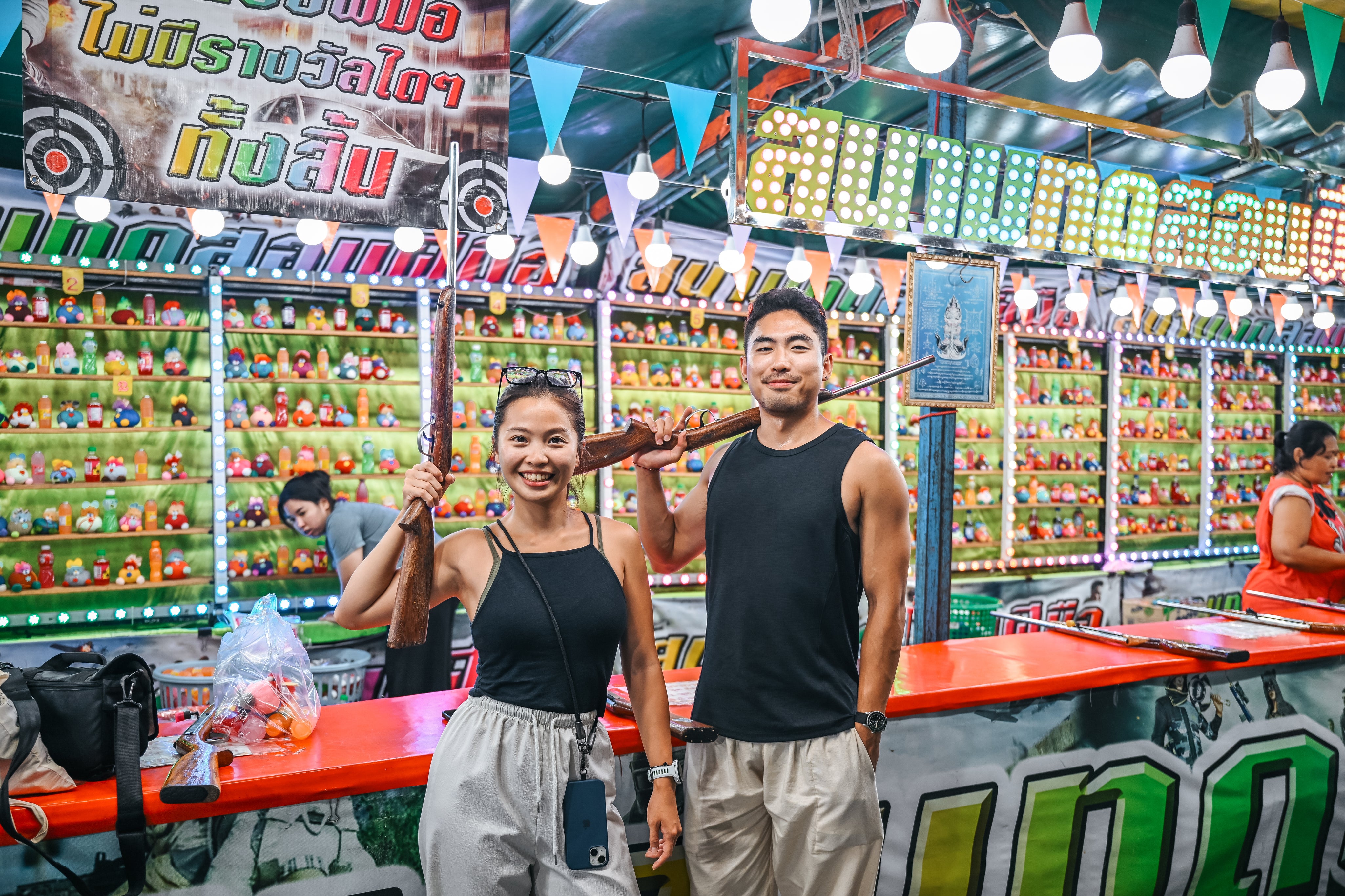 曼谷質感 5 日 Ft.松瓦路潮店＆水上市場＆鄭王廟夜景 - 含稅簽網卡