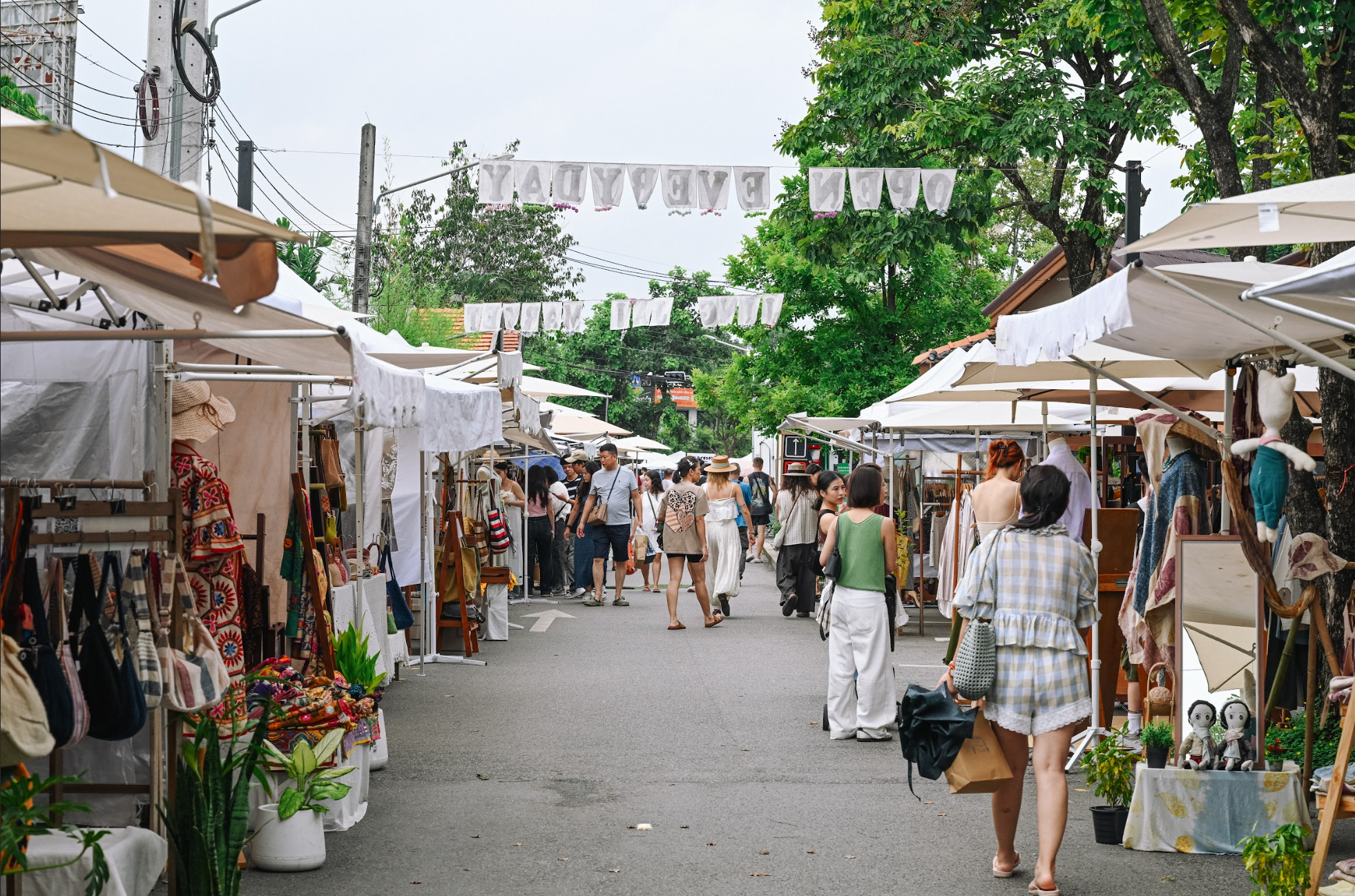 清邁最受歡迎的有機農夫市集 Jing Jai Market