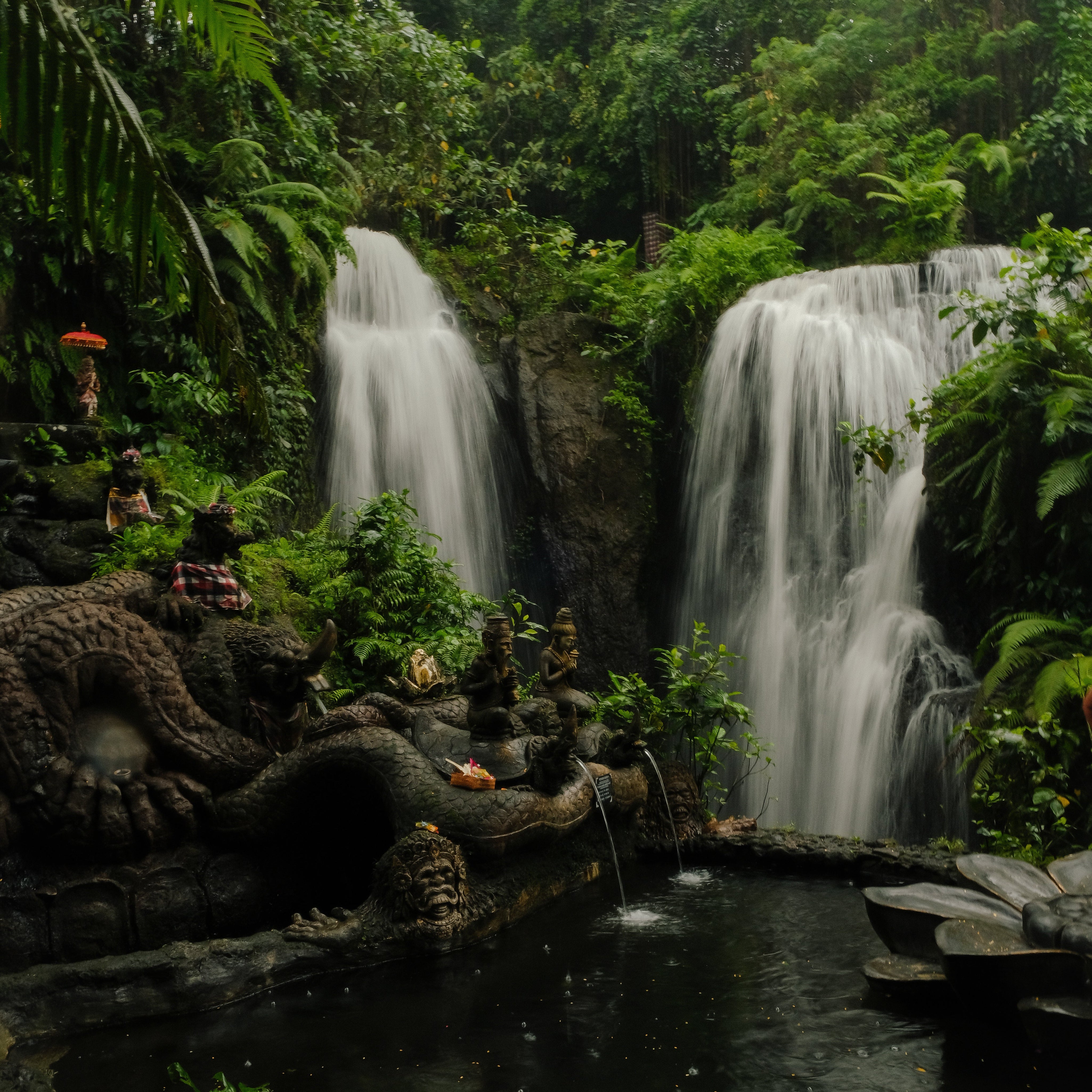 Outo_Bali_Ubud_WaterfallPurification_Edited-32_JPG.jpg