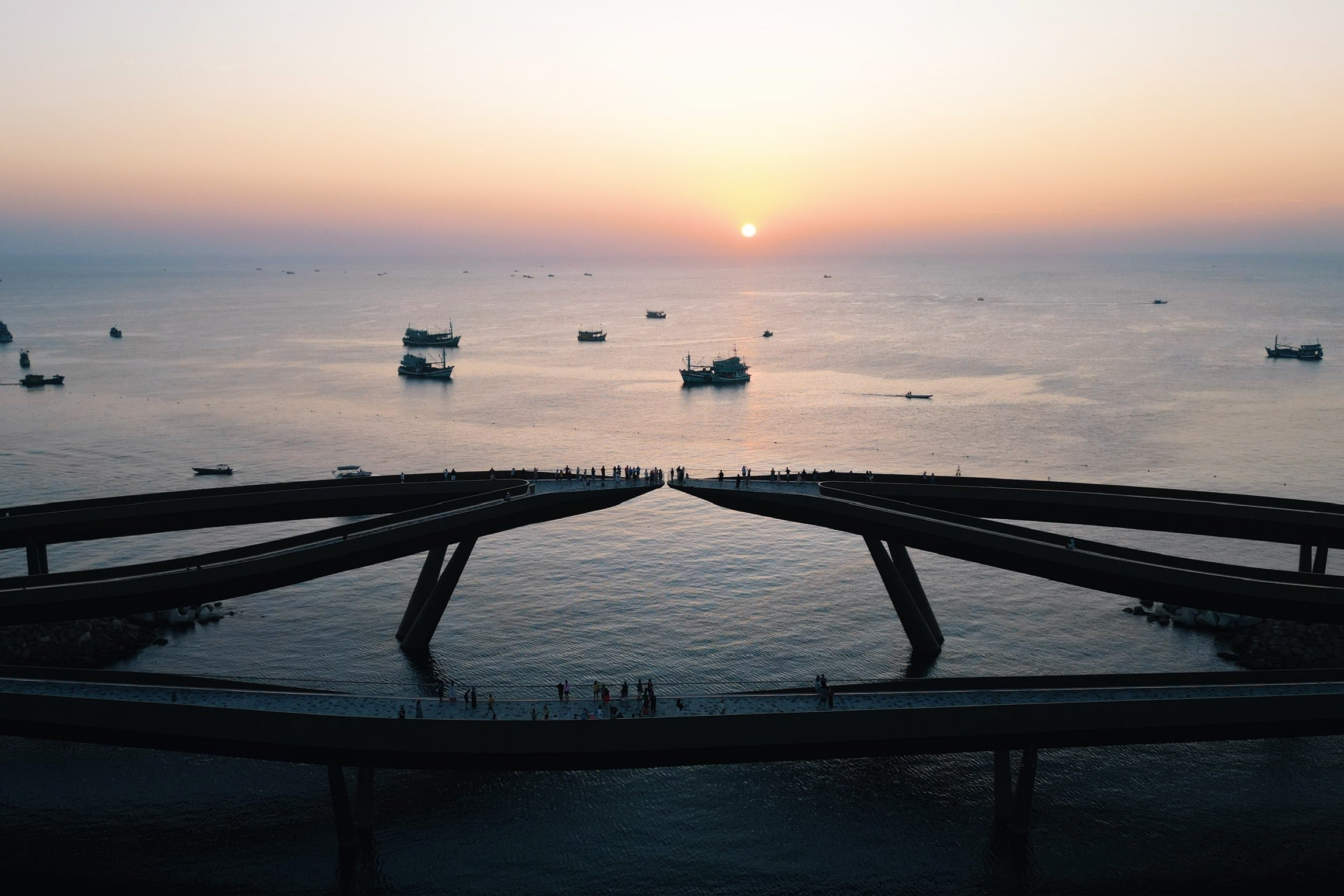 Phu_Quoc_Kiss_Bridge_Sunset_View.jpg