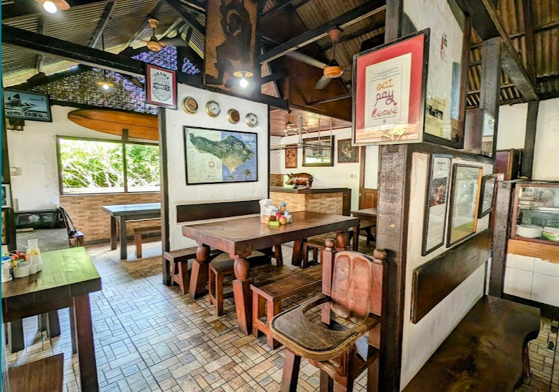 烏布 Naughty Nuri&#39;s 碳烤豬肋排晚餐 (可安排素食)