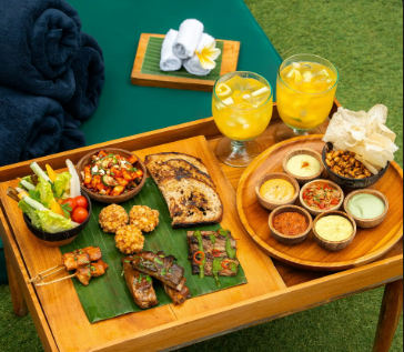 沙灘俱樂部包廂日床座位餐點