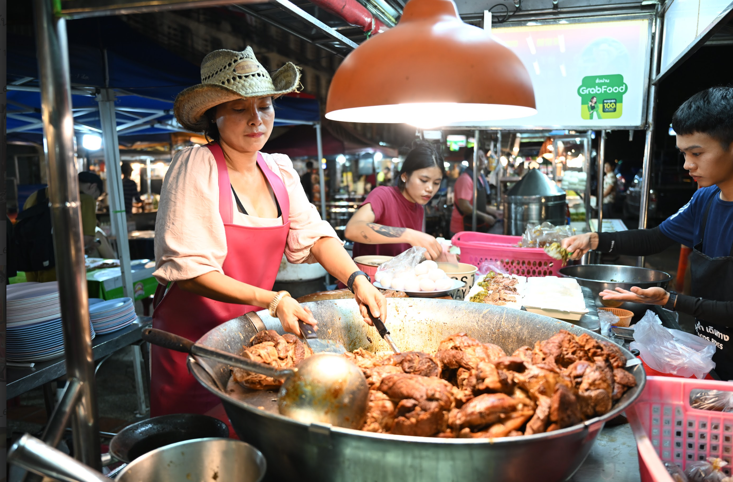 傳奇美味！每一口都是化在舌尖的膠原蛋白！