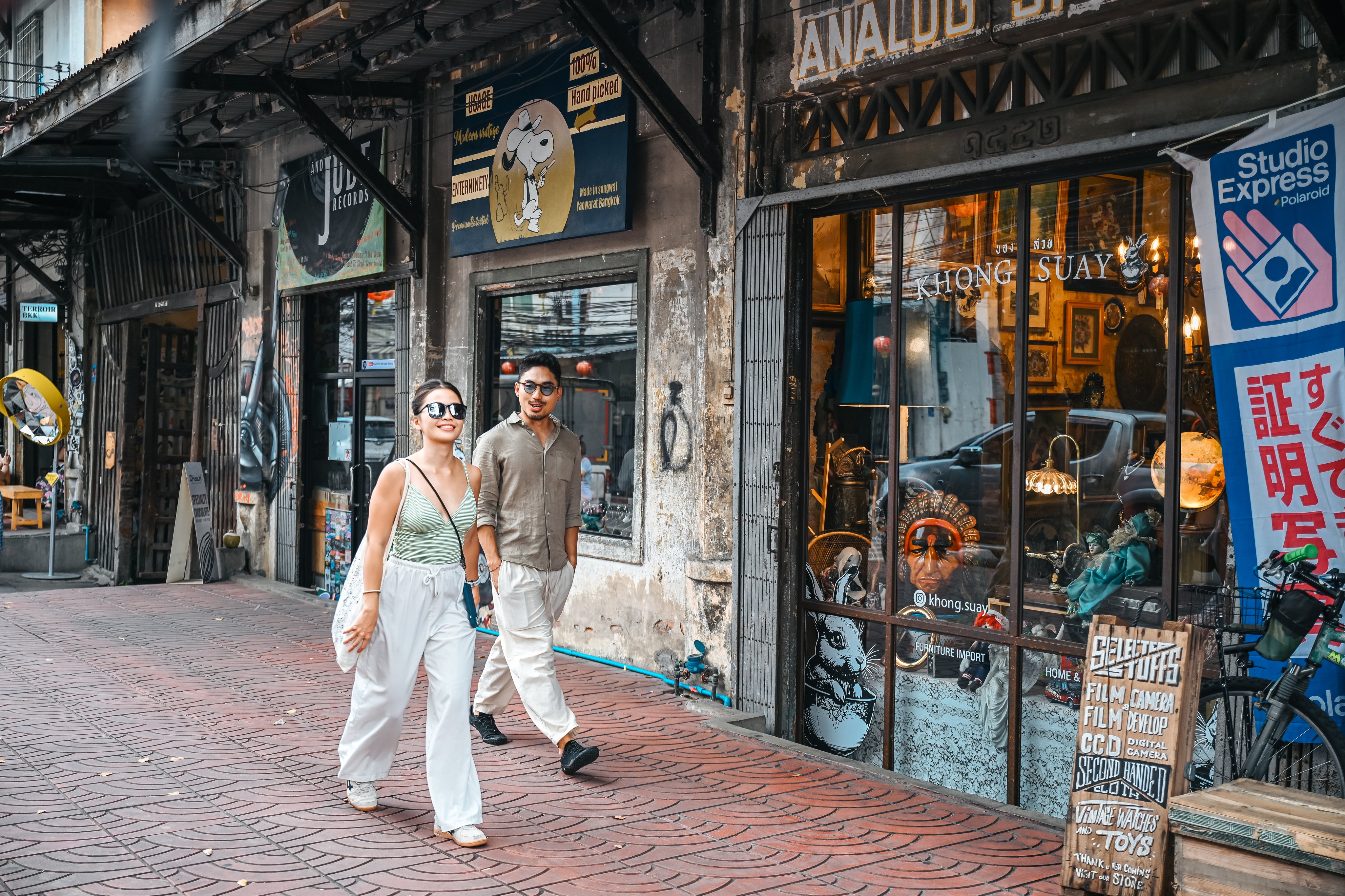 漫步松瓦路文青潮店街