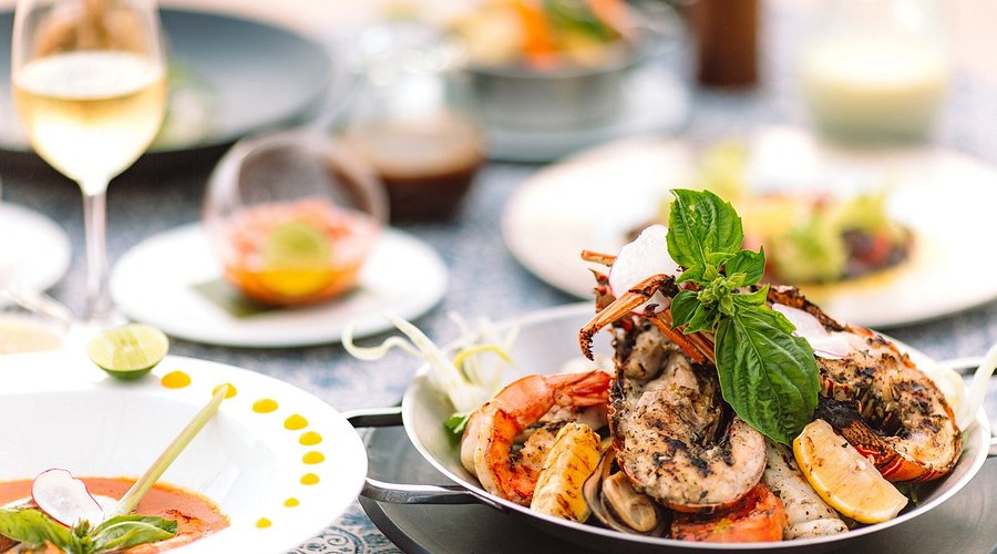 大啖金巴蘭海鮮 BBQ
