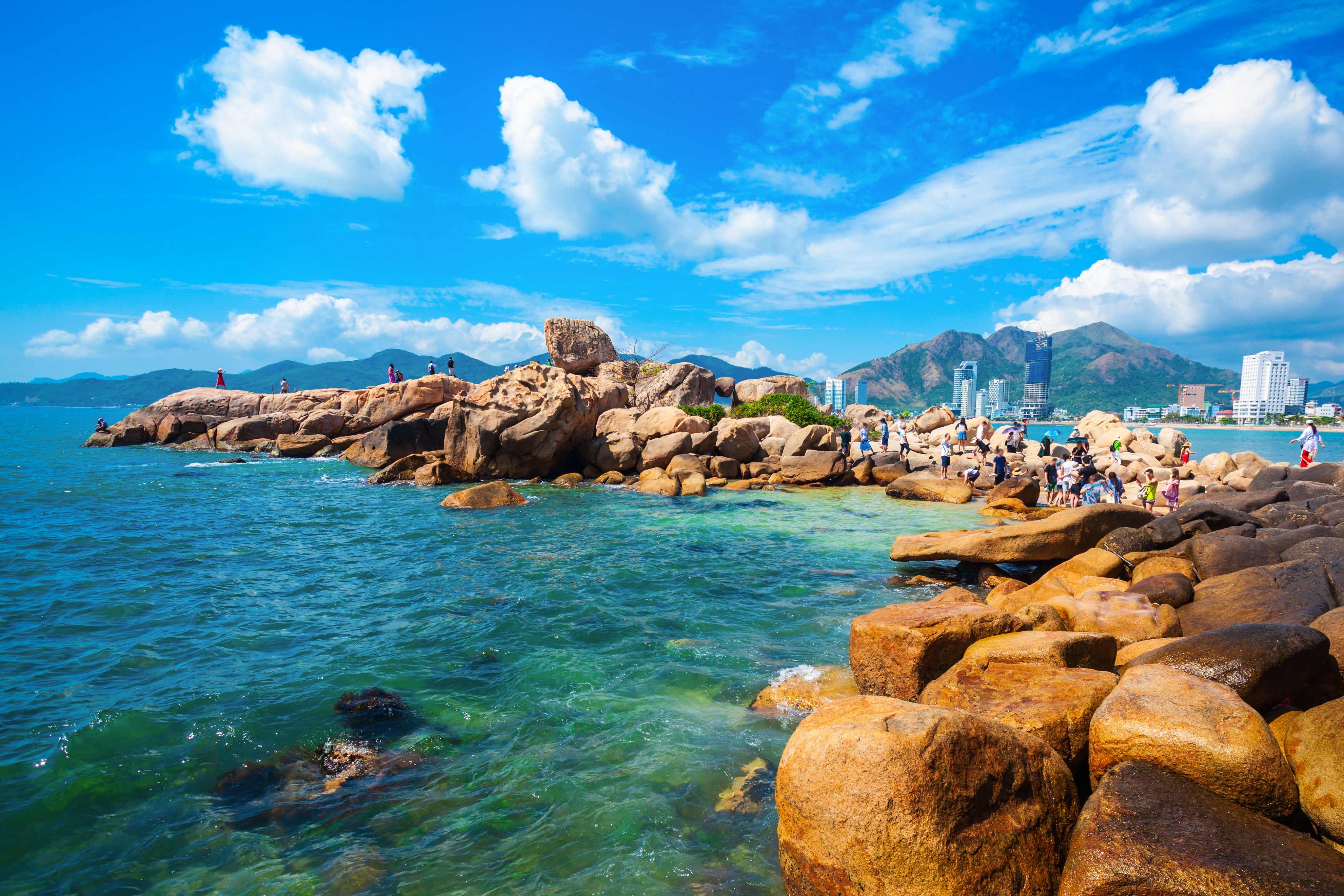 五指山 - 壯麗海景與日落勝地