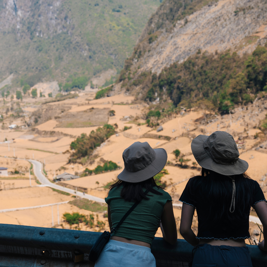 outo-ha-giang-loop-tour.png